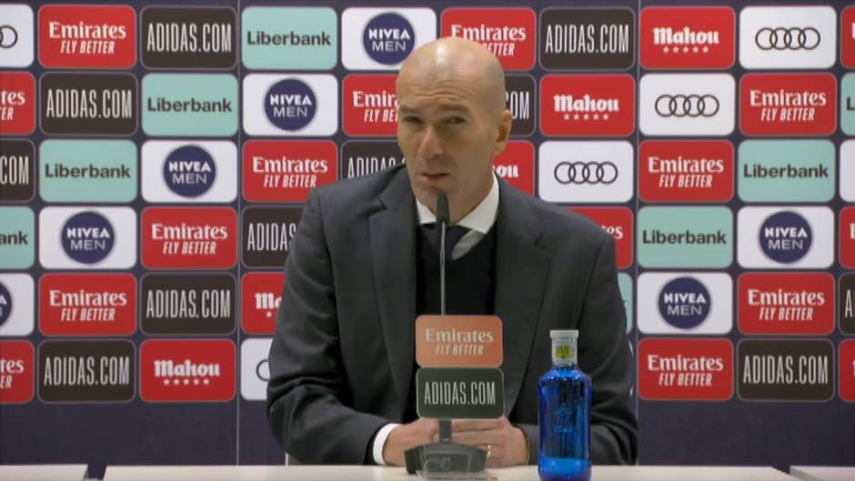 Zidane: "No es nada fácil, sabemos que somos el Madrid y tenemos que ganar siempre"