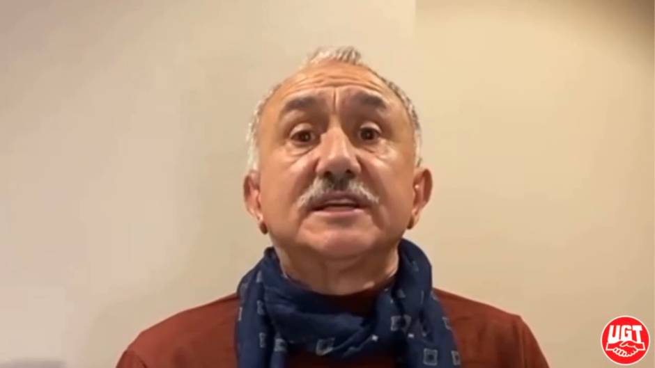 Díaz da a conocer a sindicatos el documento que va a presentar en Bruselas