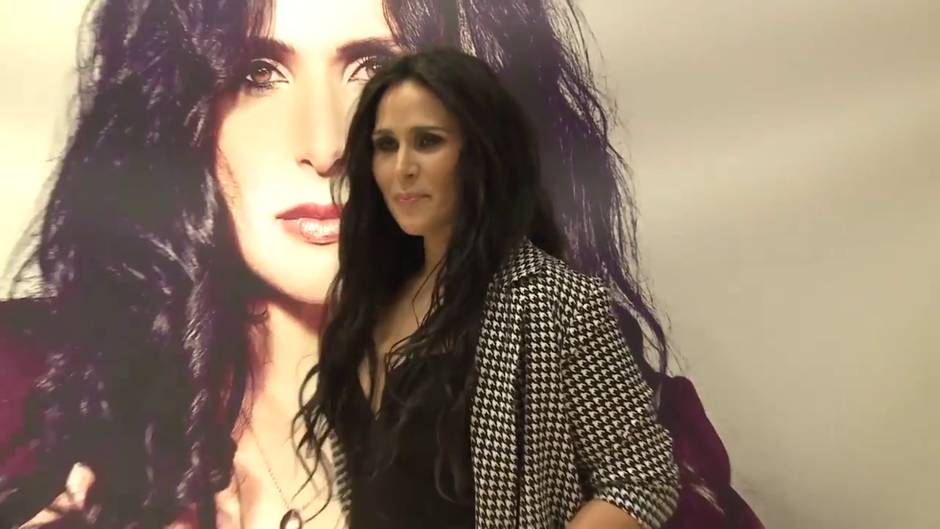 Rosa López cumple 40 años más enamorada que nunca