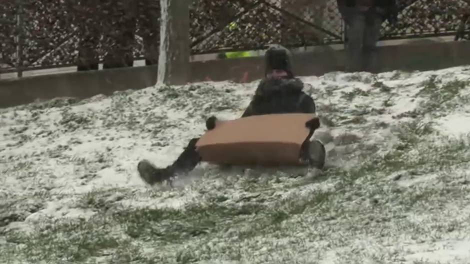 La nieve también llega a París