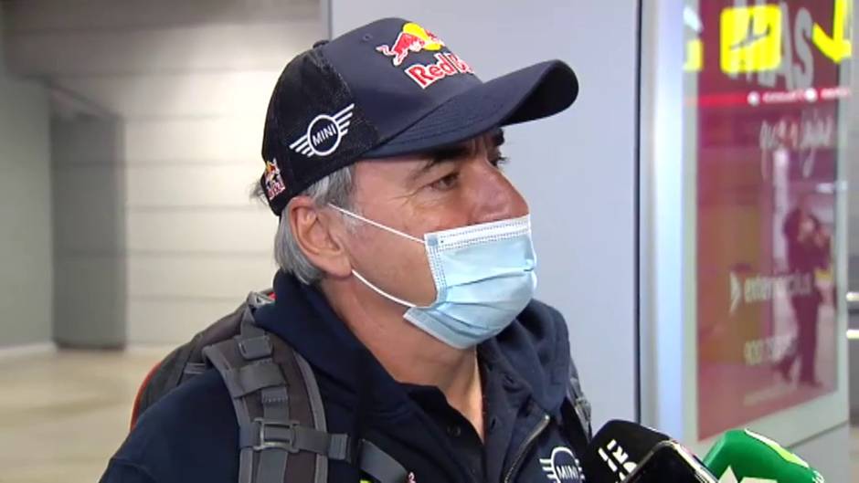 Carlos Sainz, a su vuelta del Dakar: «Si el año que viene sigue igual nos adaptaremos, si es que volvemos»