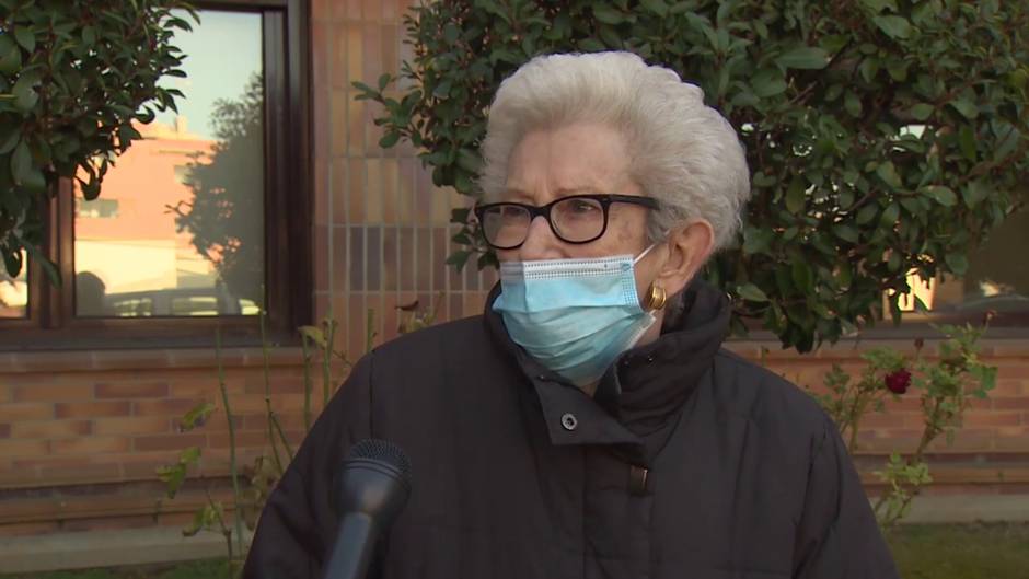 Usuarios de residencia de Mérida reciben segunda dosis de la vacuna