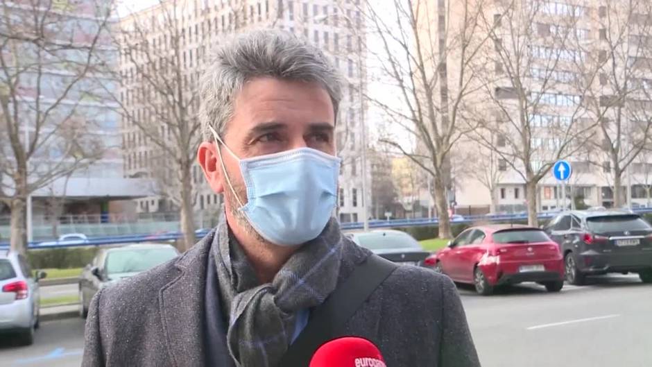 Madrileños, a favor de medidas "restrictivas" para frenar la expansión del virus