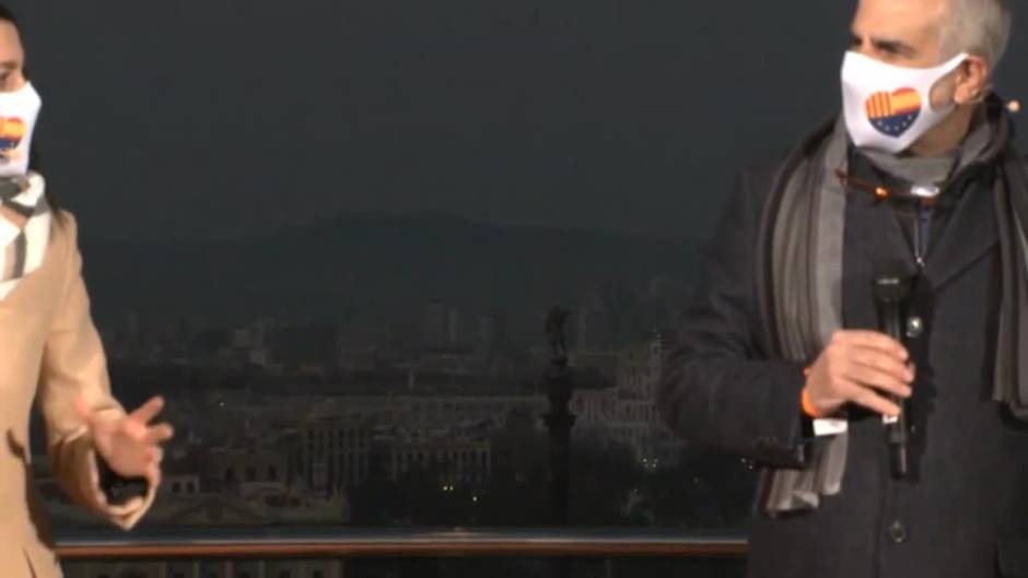 Arrimadas confía en Carrizosa para que catalanes vuelvan a "abrazarse"