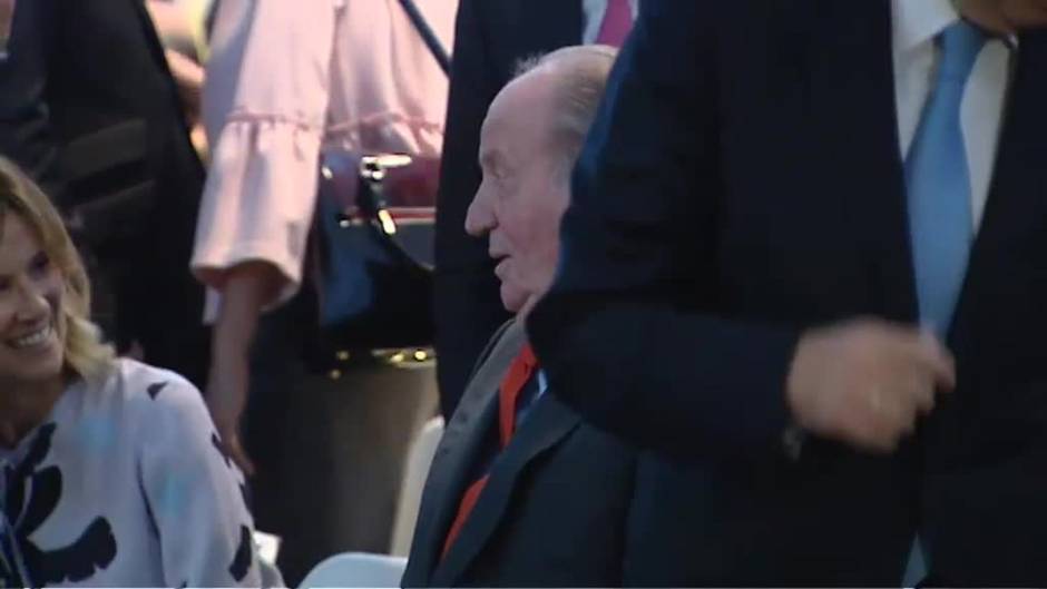 Felipe VI se congela el sueldo y destina el salario que percibía su padre a la renovación tecnológica y digital