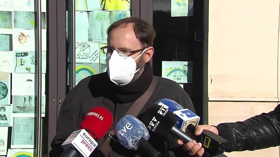 Familiar de residente del centro en desahucio lamenta el "trauma" que les supondrá el cambio