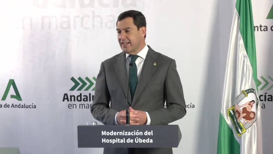 Moreno visita las obras de mejora del Hospital de San Juan de la Cruz en Úbeda (Jaén)