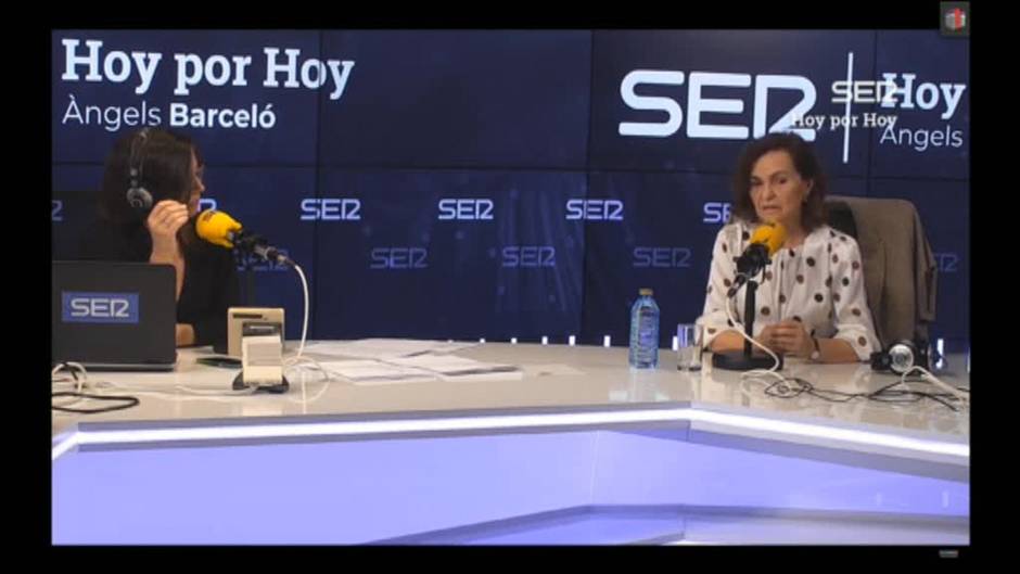 Carmen Calvo reprocha a Echenique "alentar" las protestas