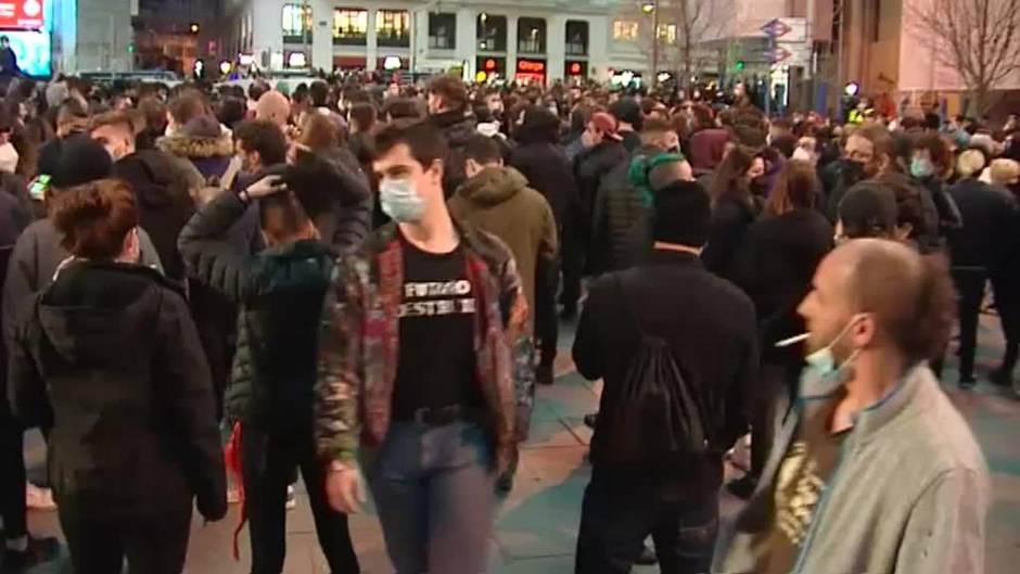 Manifestación sin incidentes en Madrid para apoyar al rapero encarcelado Pablo Hasél