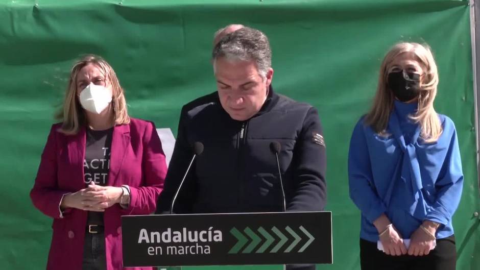 La Junta de Andalucía inicia la vacunación a 135.000 profesores