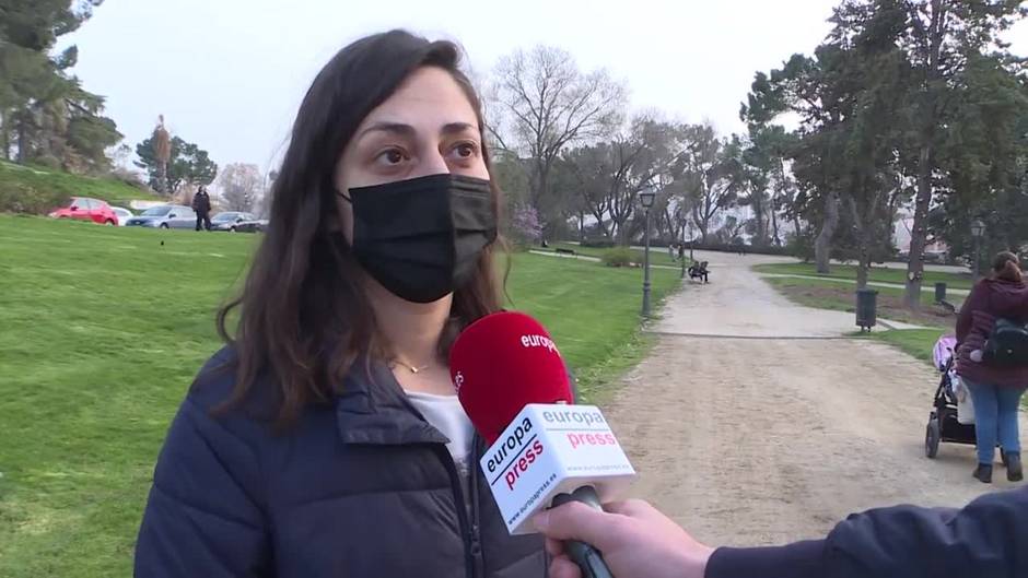 Mujeres valoran la prohibición de actos durante el 8M en Madrid