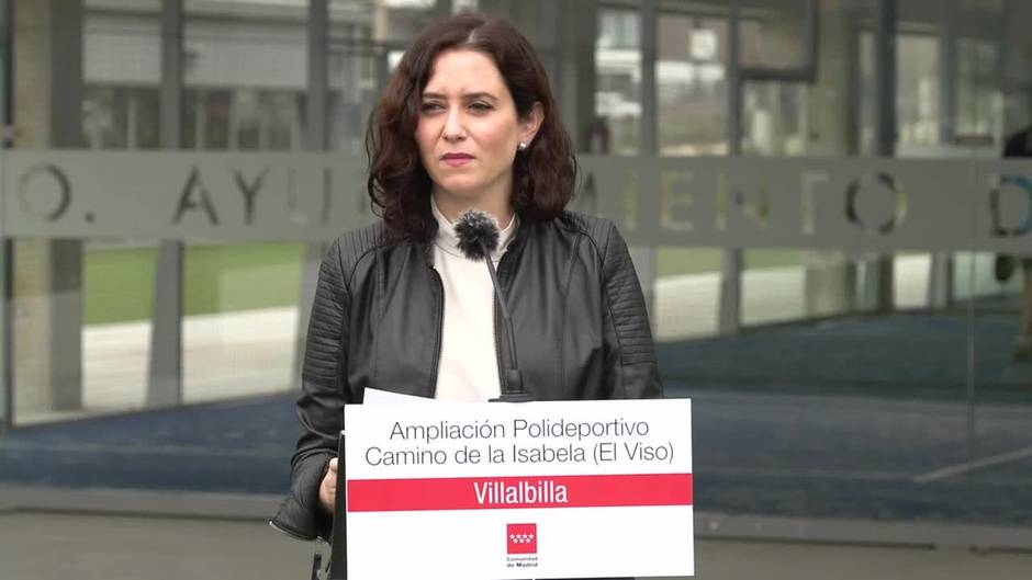 Ayuso cree que el delegado del Gobierno en Madrid "actúa correctamente"