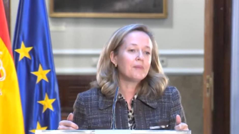 Calviño dice que revisión al alza de la OCDE sitúa a España "a la cabeza"
