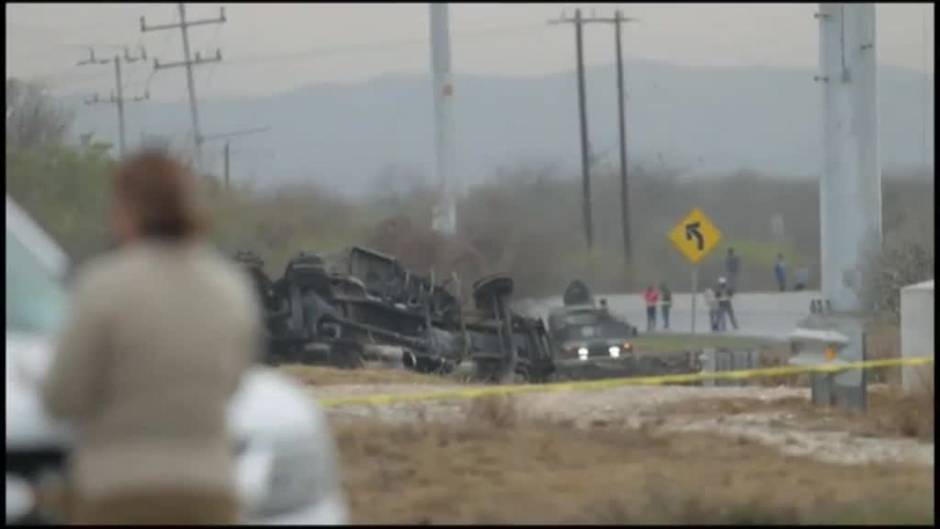 Once fallecidos en México al chocar un autobús con un camión.