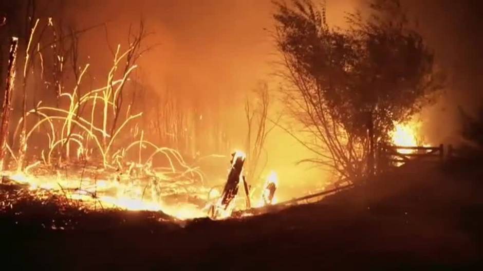 Decenas de desaparecidos en varios incendios en la Patagonia argentina