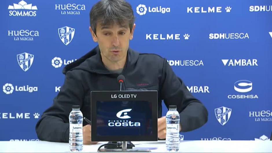 La SD Huesca suma un punto en un partido sin goles ante el CA Osasuna en El Alcoraz