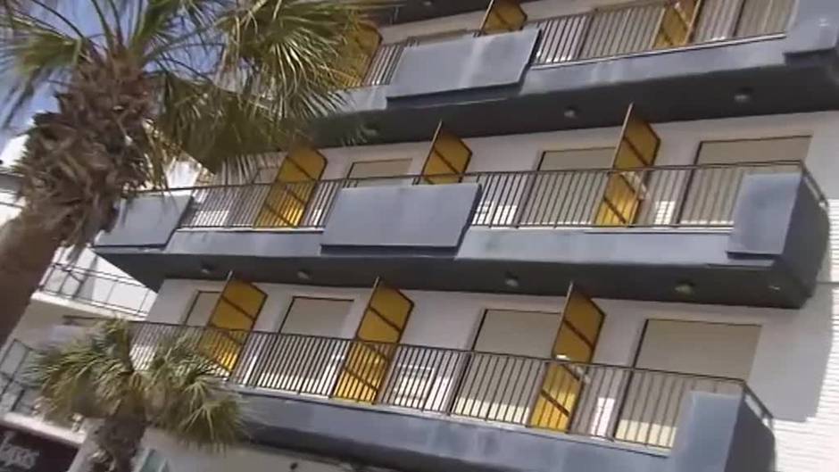 Benidorm afronta la Semana Santa con sus playas vacías