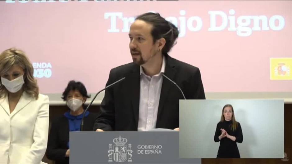 Iglesias le da el relevo a Yolanda Díaz e Ione Belarra