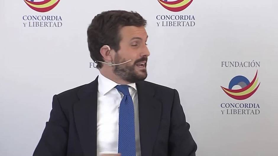 Casado llama a combatir el populismo con "la defensa de la libertad"