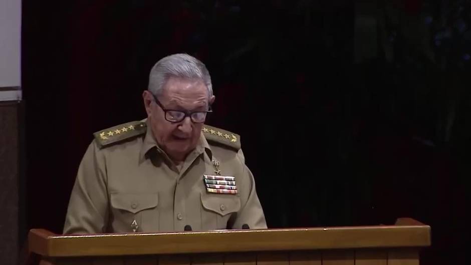 Raúl Castro anuncia su retirada al frente del Partido Comunista de Cuba