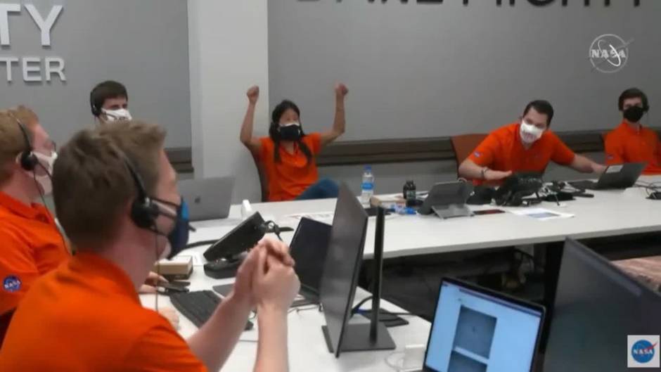 El helicóptero Ingenuity de la NASA hace historia al volar en Marte