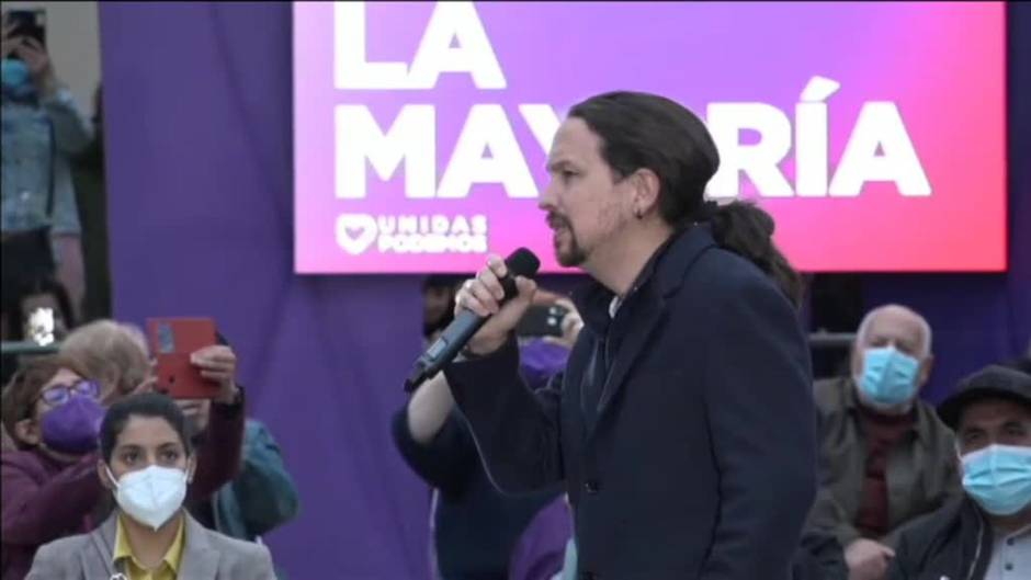 Iglesias: "En democracia no es aceptable copiar un cartel de la Alemania nazi"