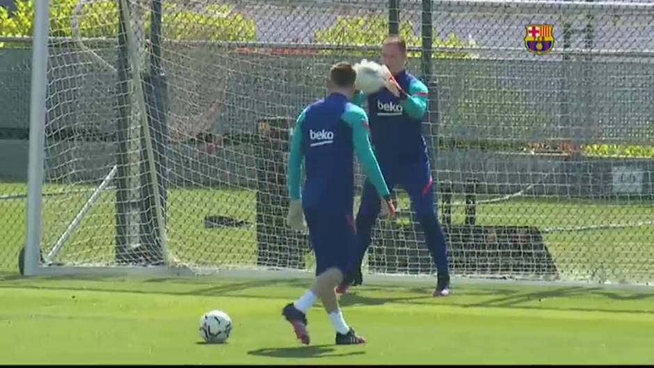 El Barça prepara el choque ante el Villarreal antes de su viaje a Castellón