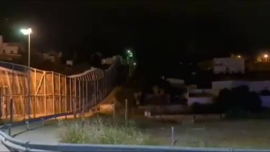 'Lluvia' de piedras desde Marruecos hacia Melilla