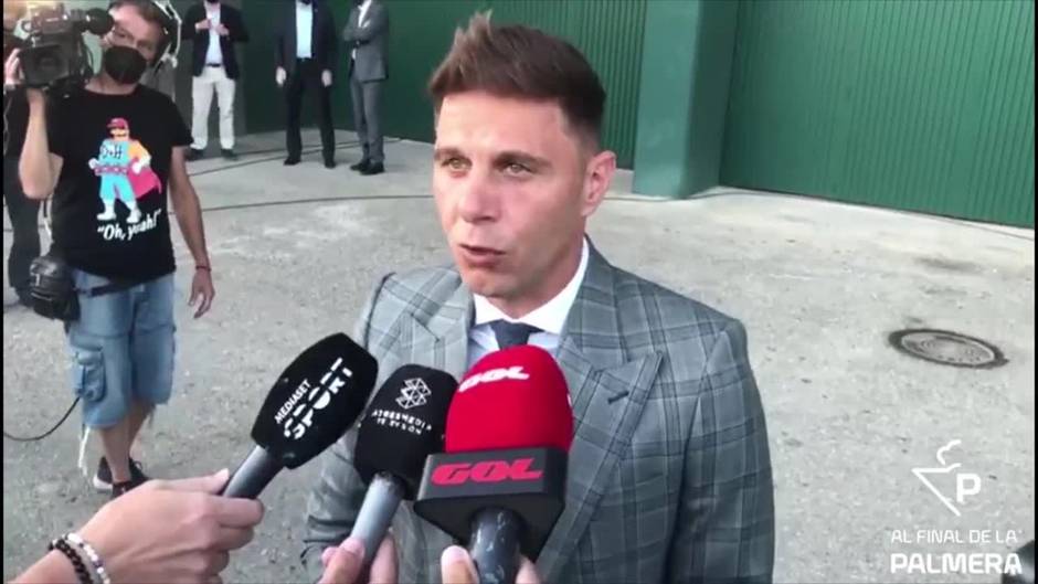 Joaquín, emocionado por el homenaje del Betis: "No me merezco tanto"