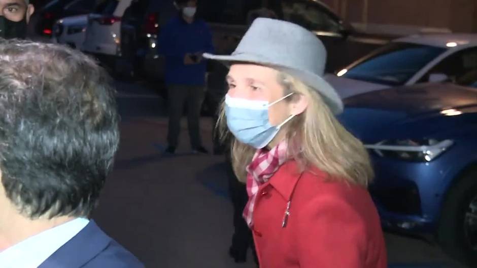 Gonzalo Caballero le brinda un toro a la Infanta Elena