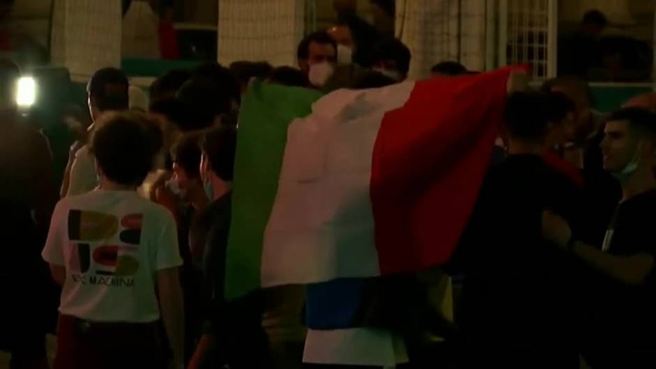 Euforia de los azzurri tras la victoria ante Turquía en el debut de la Eurocopa 2021