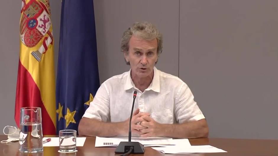 Simón atribuye a celebraciones de fin de curso el lento descenso de contagios