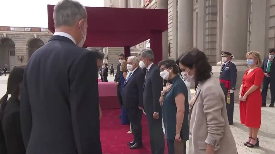 Los Reyes reciben al presidente de Corea del Sur en el Palacio Real