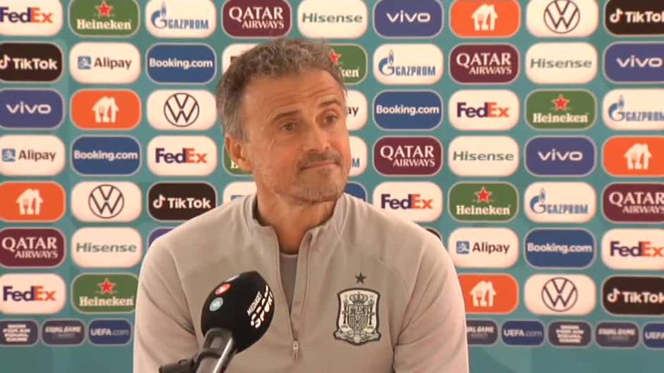 Luis Enrique: "En la situación que estamos con pasar ya me conformaría"