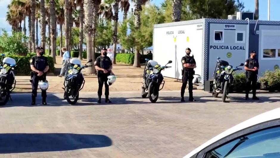 Valencia cierra la playa de la Malvarrosa para evitar aglomeraciones en San Juan
