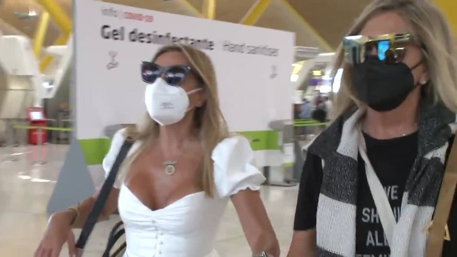 Ana Obregón manda "un ramo de peonías blancas al cielo"