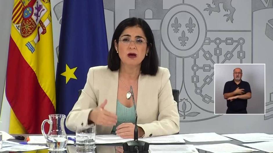 Darias dice que no ha abordado la aplicación del pasaporte covid en bares