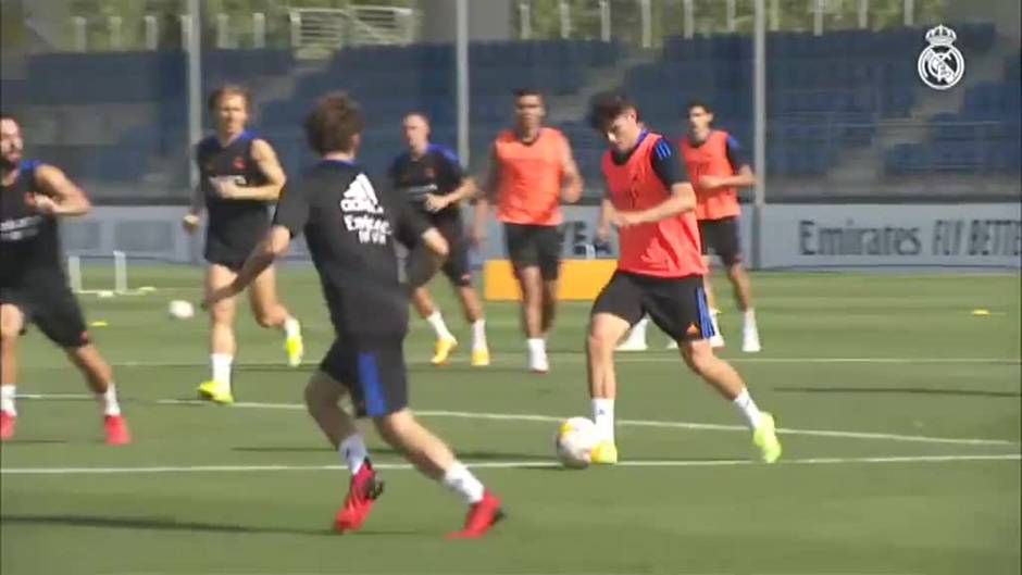 El Real Madrid prepara su debut en Liga contra el Alavés