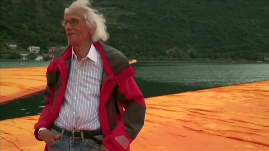 El Arco del Triunfo rinde homenaje a Christo Vladimirov