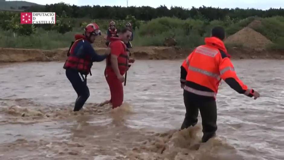 La DANA hace desbordarse el barranco del Triador en Vinaròs