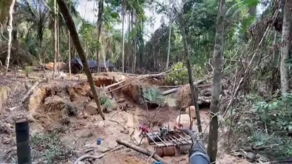 El auge de la minería de oro acaba con el Amazonas