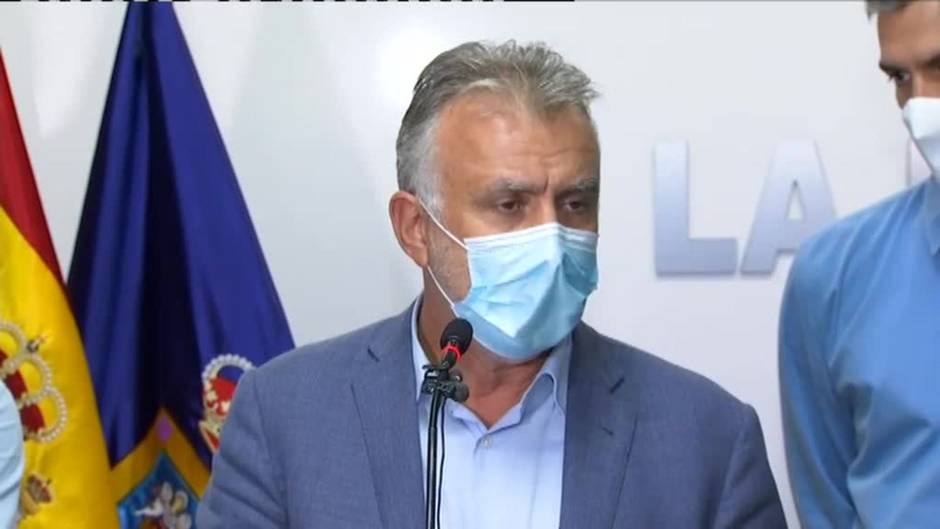 Se espera que la colada de lava llegue a la costa a las 20:00