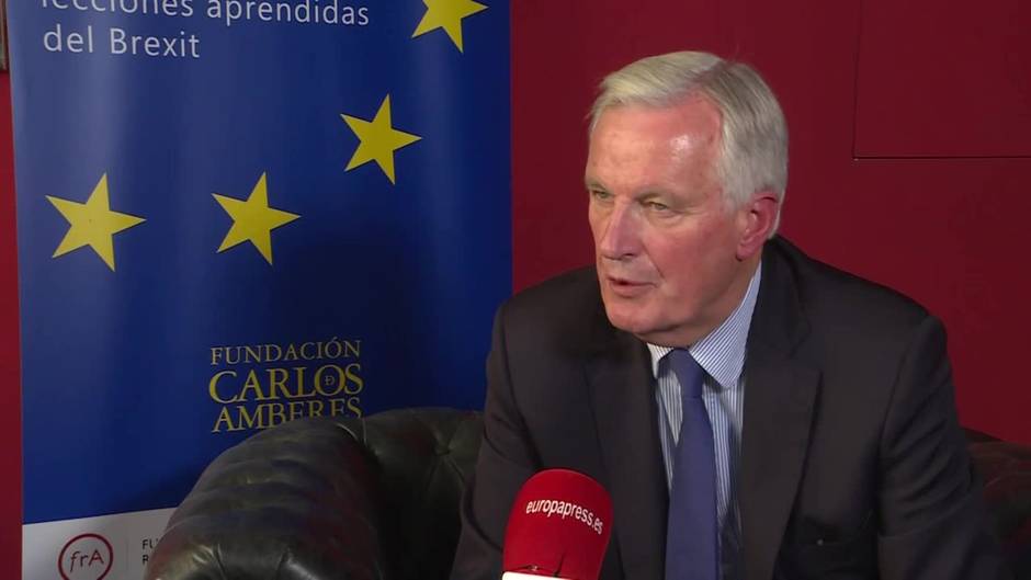 Barnier aboga por "cambiar" la política de inmigración en Francia