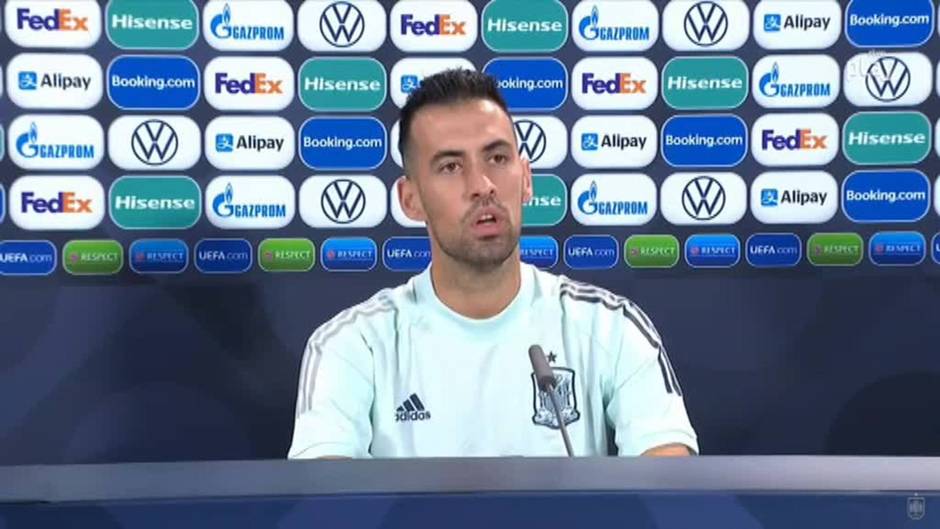 Busquets: "Todos los jugadores que están aquí es por méritos propios"