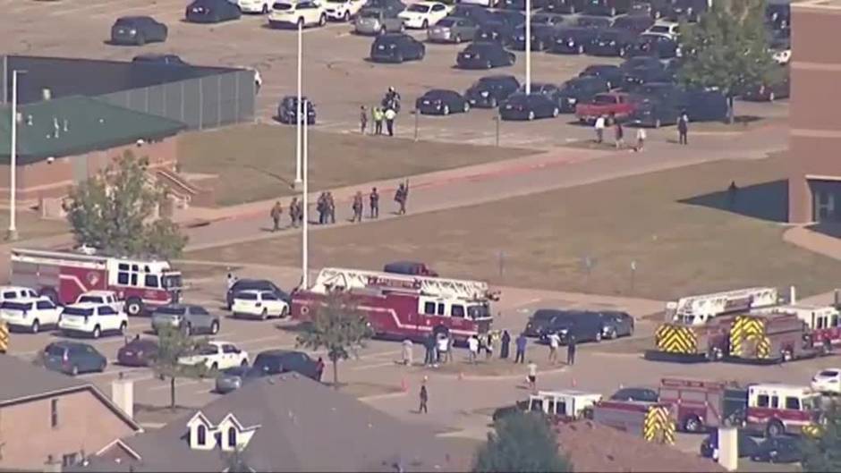 Varios heridos en un tiroteo en un instituto de Texas