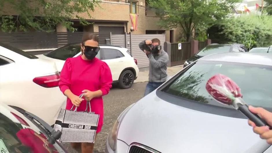 Paula Echevarría muestra cómo hace gimnasia su hijo Miguel