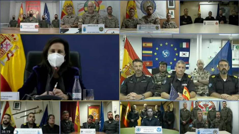 Margarita Robles felicita a los militares en operaciones exteriores por el Día de la Fiesta Nacional