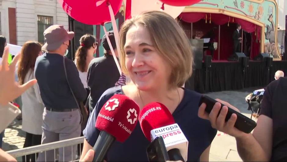 Rivera ensalza la celebración del Festival de la Hispanidad en Madrid