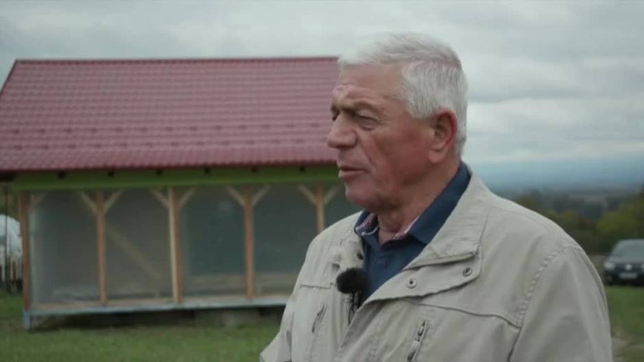 Una casa giratoria en Bosnia-Herzegovina se convierte en una atracción para los visitantes