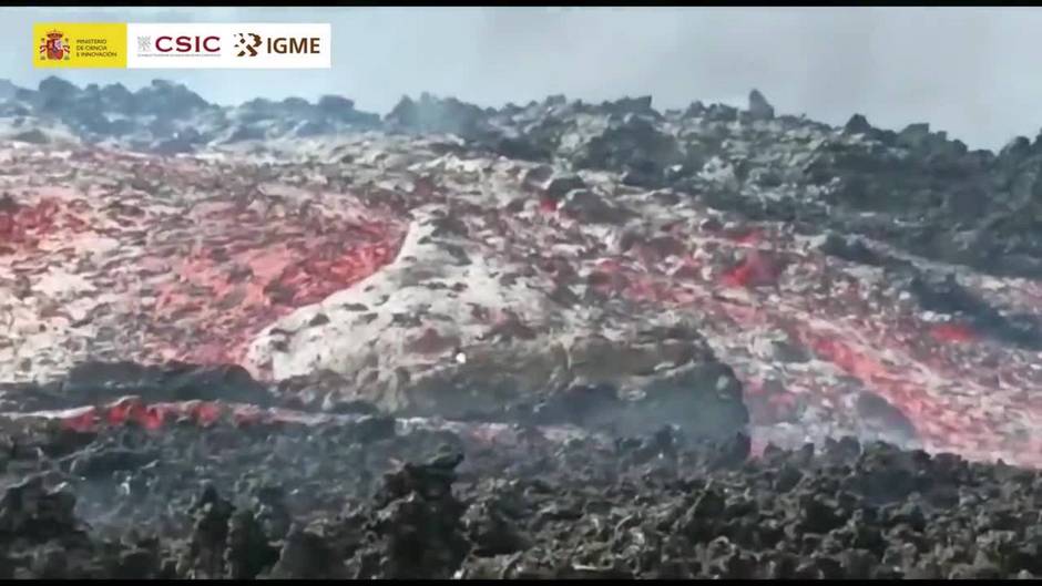 Enorme bloque errático se desplaza hacia Tajuya en La Palma